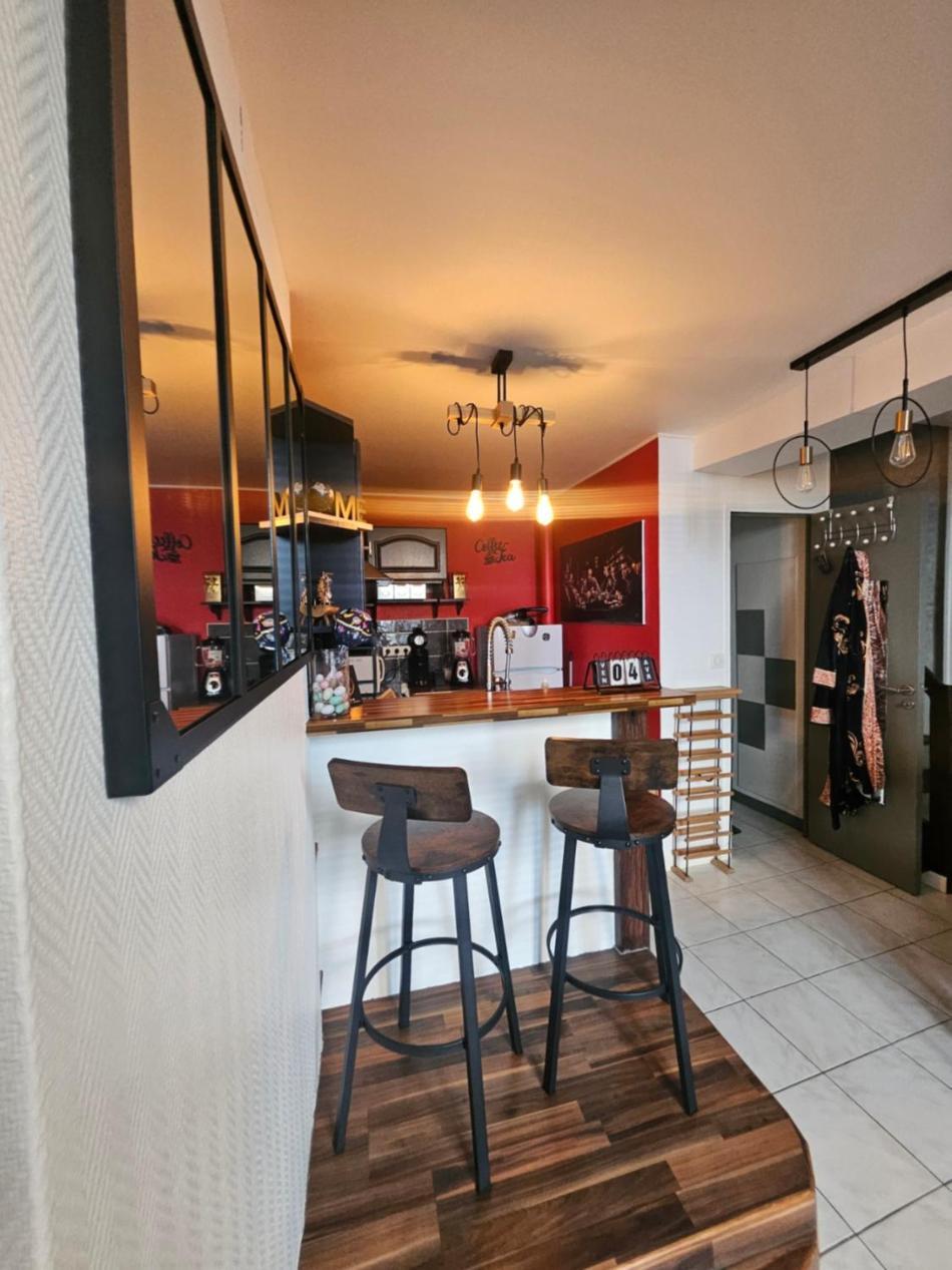 "Studio Cinema" Auxerre Εξωτερικό φωτογραφία