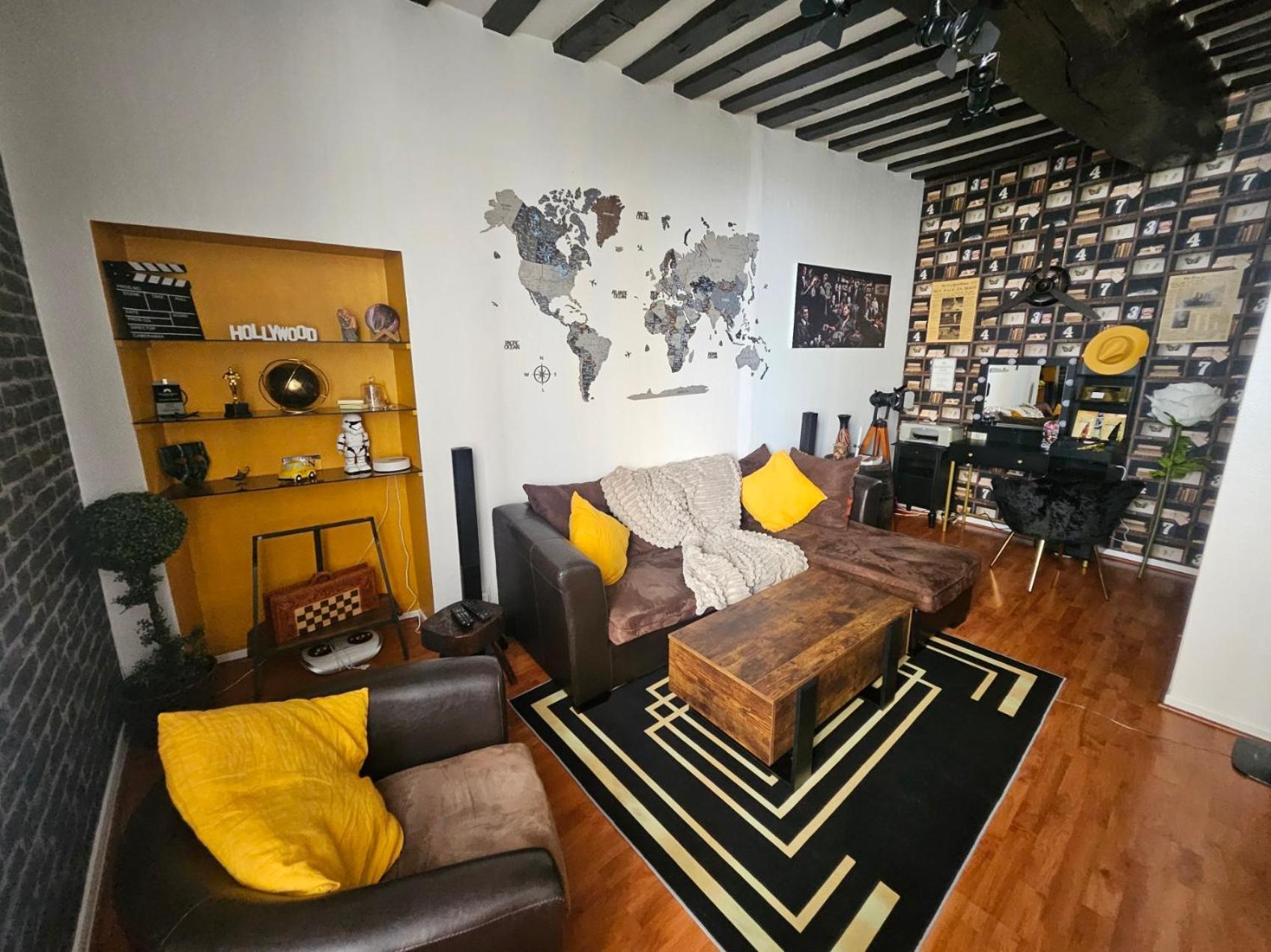 "Studio Cinema" Auxerre Εξωτερικό φωτογραφία